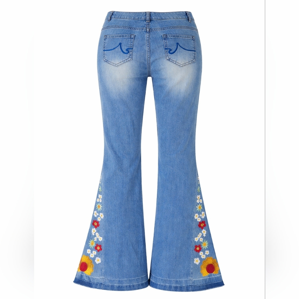 Embroidered Light Wash Flare Leg Jeans | XL | Boho Floral Denim - Picture 3 of 6